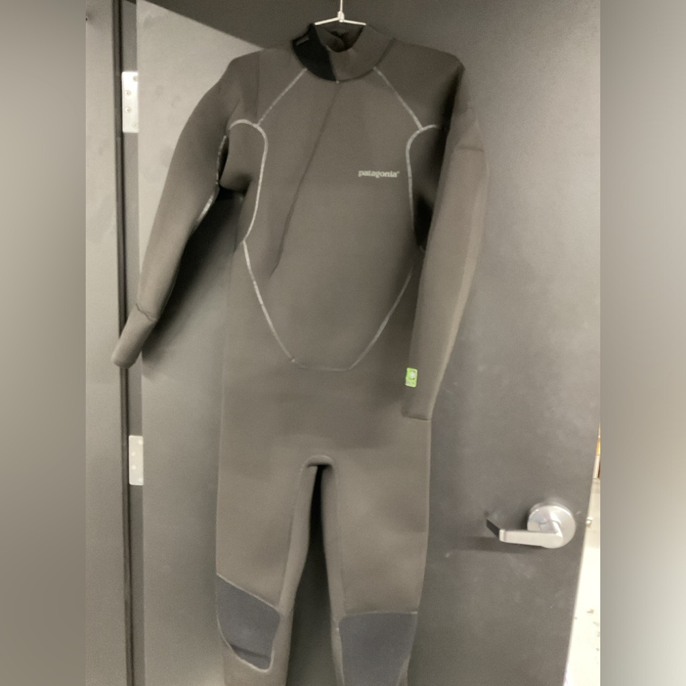 PATAGONIA WETSUITS MENS